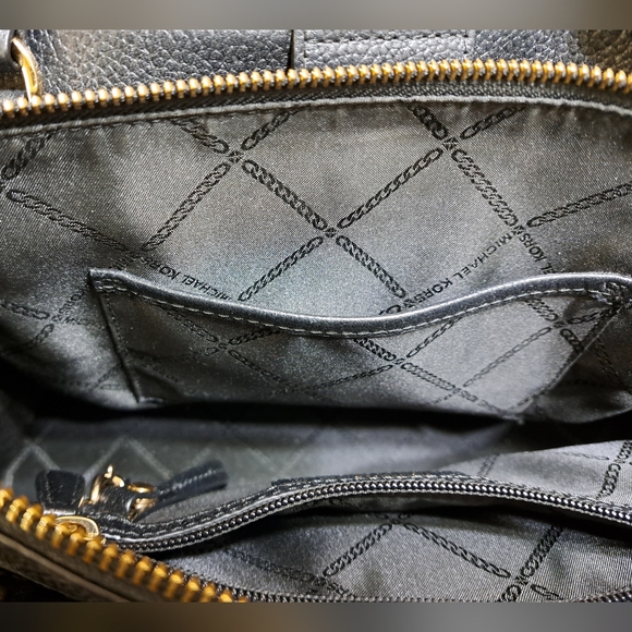 Michael Kors Black Purse - Picture 6 of 13